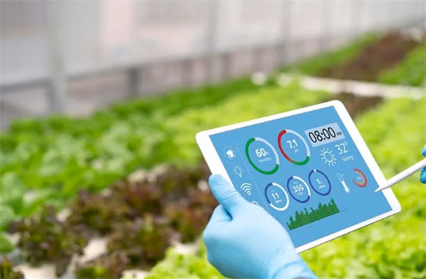 海飛智顯觸摸屏在農機智能化應用 海飛智顯觸摸屏在農機智能化應用